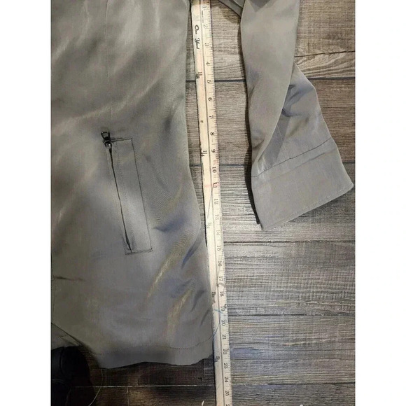 Fleet Street Rain Light Jacket Sz Med Green Womens Full Zip + Snaps Zip Pockets - Picture 6 of 7